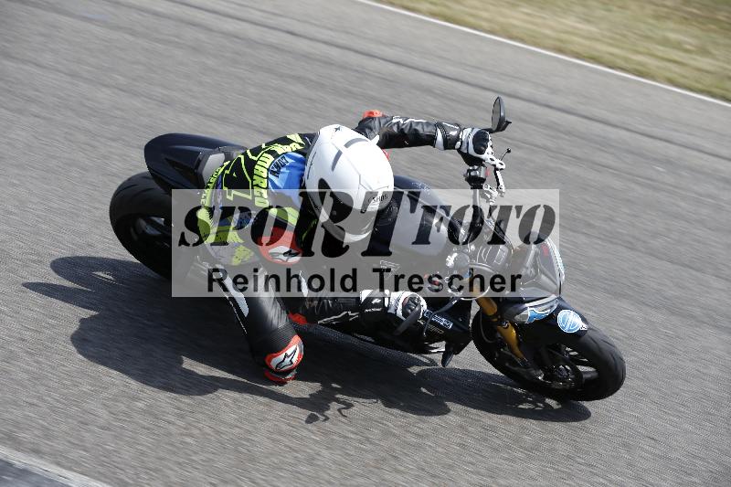 /30 23.06.2025 Get Faster Caremotion ADR/Rider Academy gruen/74